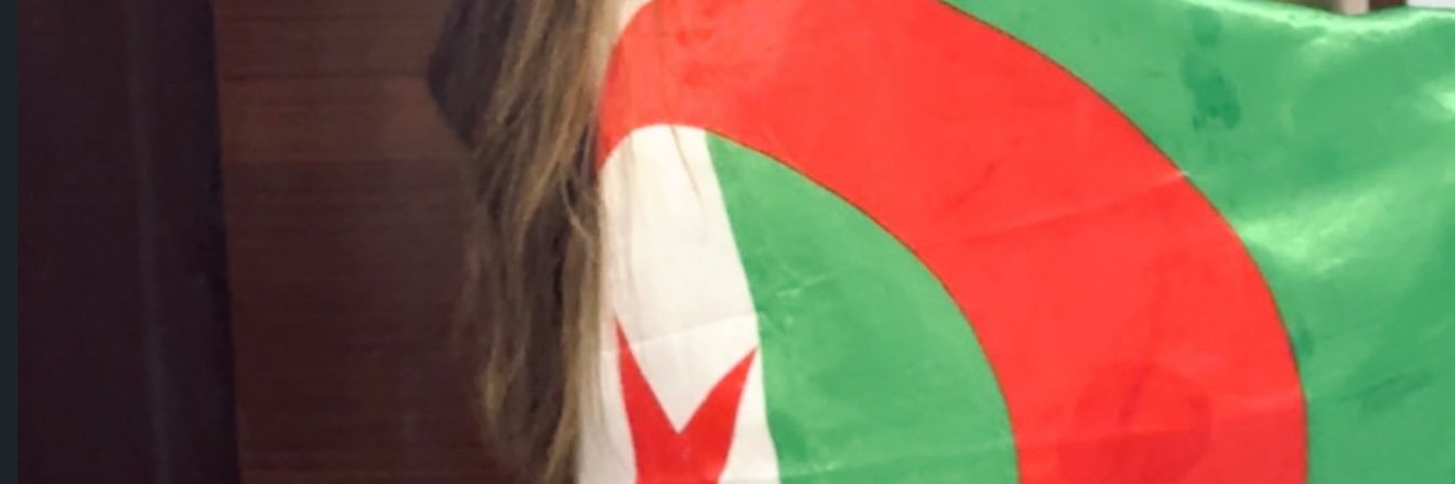 Algerian women🇩🇿's banner