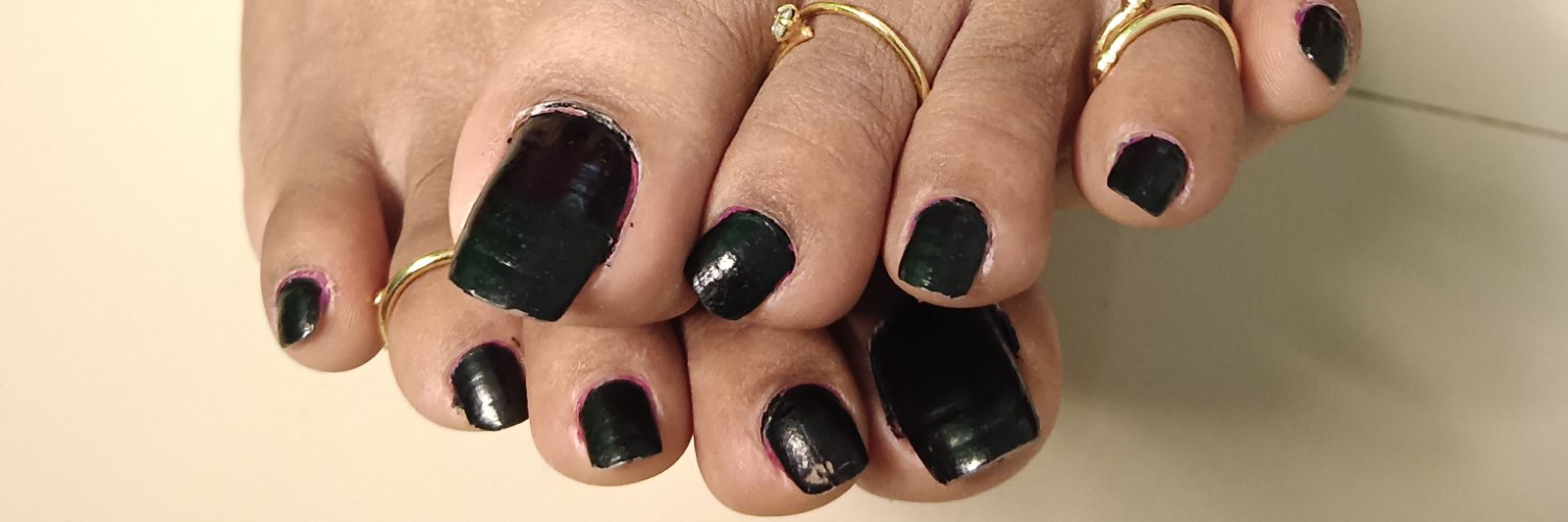 Mistress Anu's banner