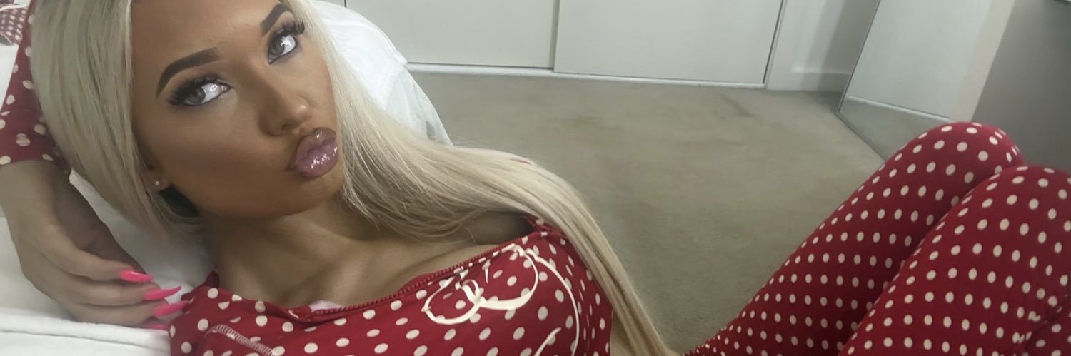 Lauren Elizabeth's banner