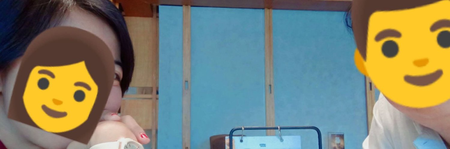 Viiee3 pass's banner