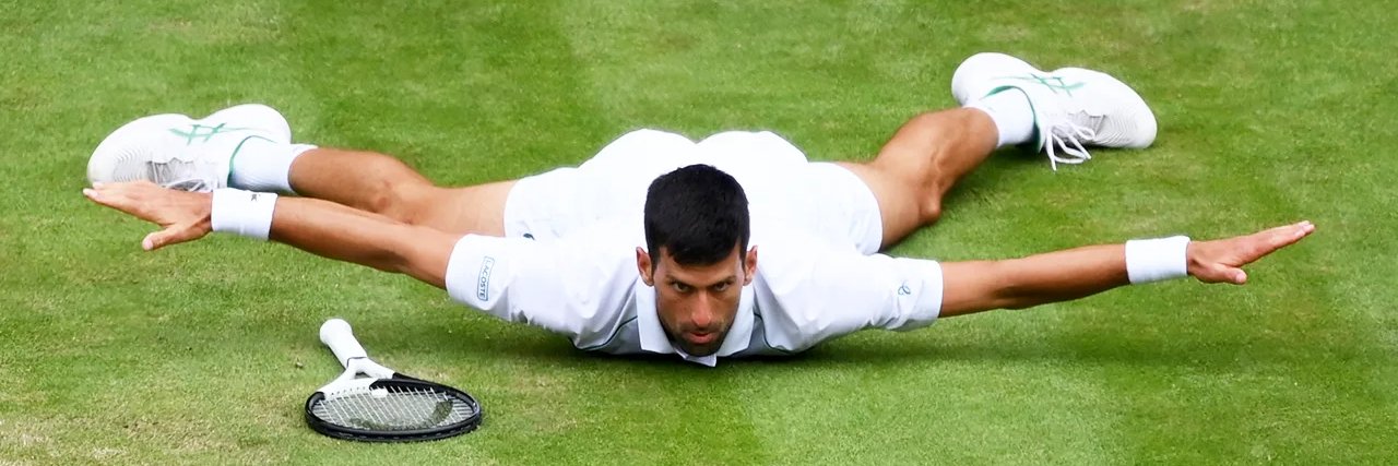 Tennis King's banner