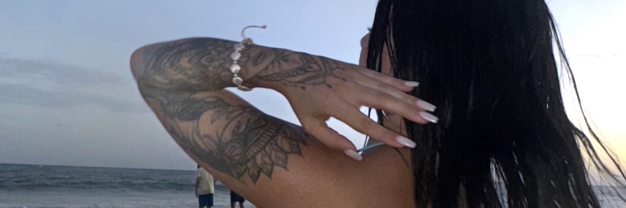 MayaPreviasx's banner