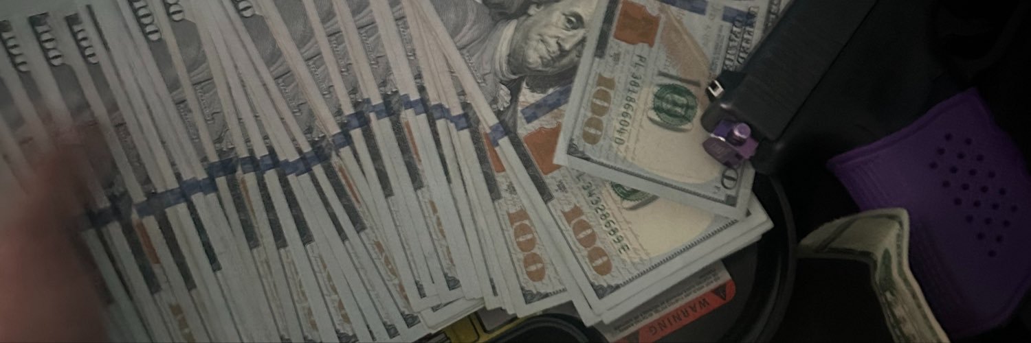 Luvnobihhh's banner