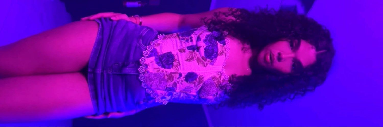 Isabele's banner