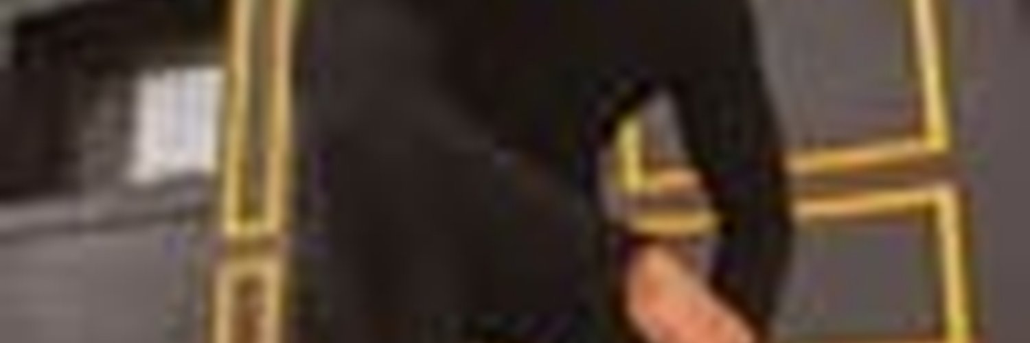 ツ الـجـامـحـةツ's banner