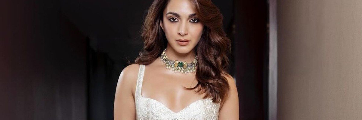 Bollyhodd's banner