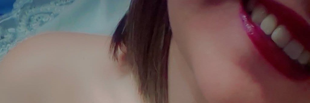 نور متحرره في الباب's banner