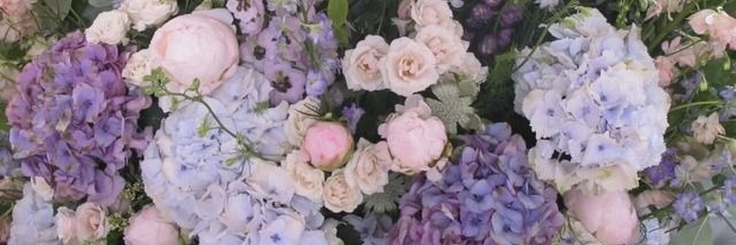 الـمـتـجـبـرة's banner