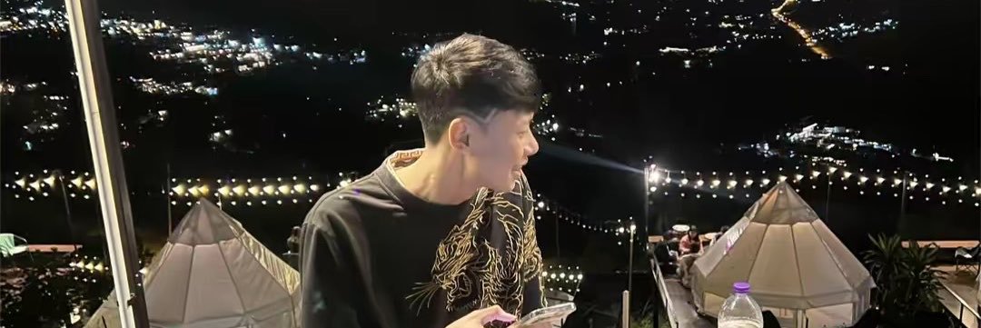 หลง เปา🎭's banner