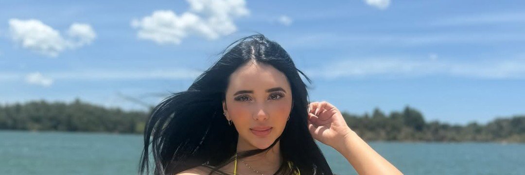 Nicol Escobar 🌸's banner