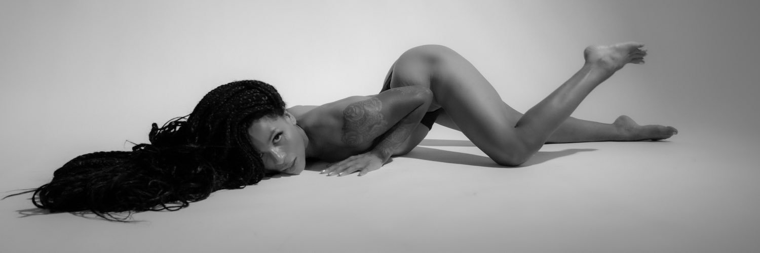 Dria Dore's banner