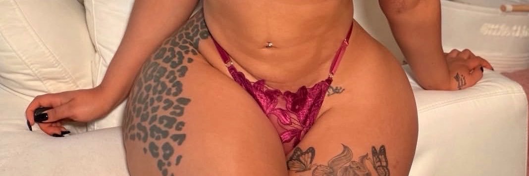 Missskaylax's banner