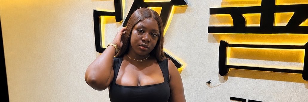 Lhinaabby's banner