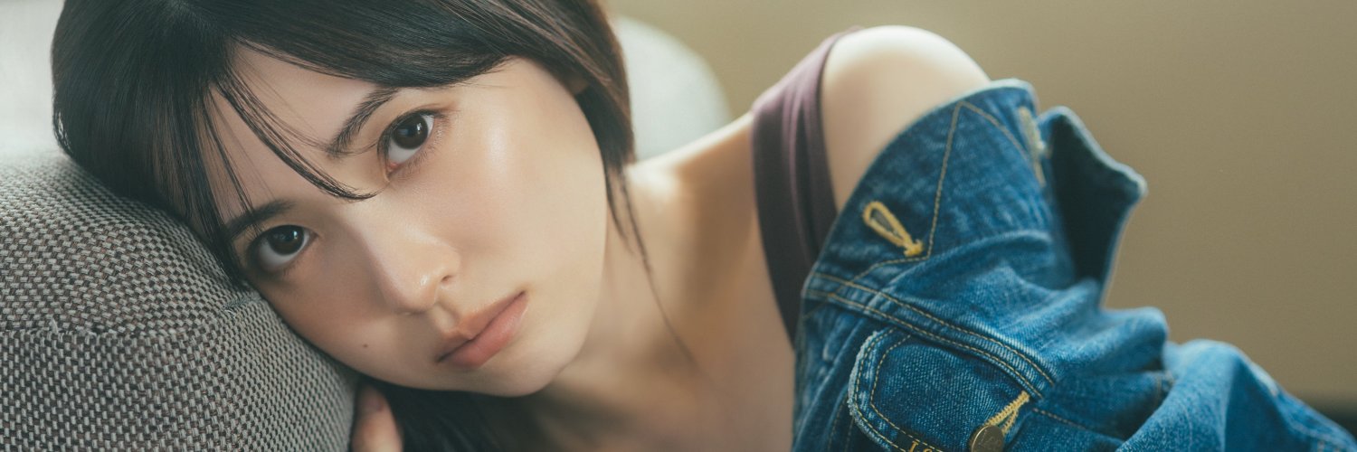 【公式】結那 1st写真集 2027年1月20日(水)発売🎉🎉's banner