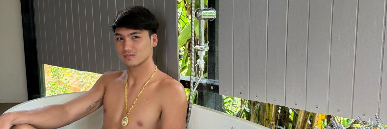บีม กิตติพัฒน์'s banner