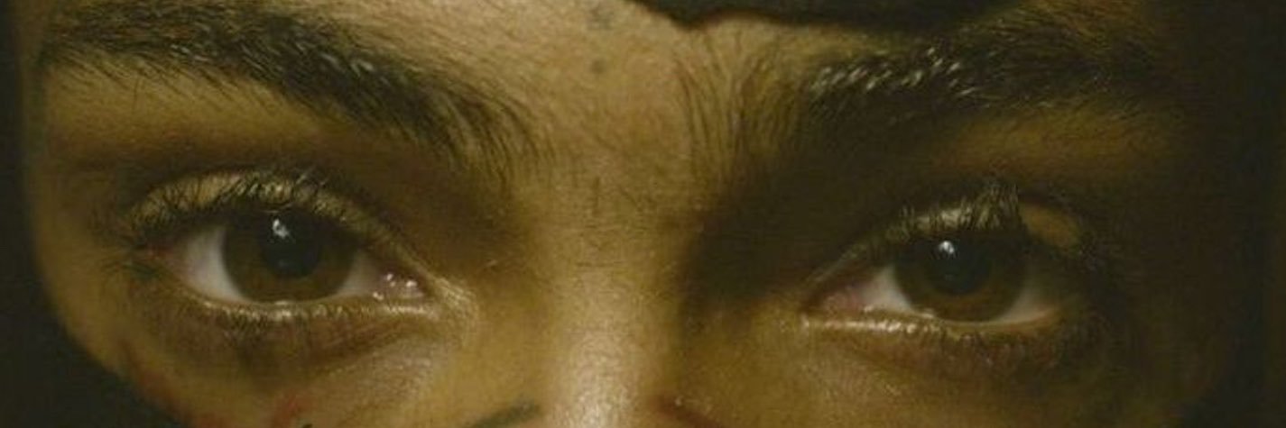 𝑺𝒉𝒆 𝑲𝒏𝒐𝒘𝒔 𝑯𝒆𝒓 𝑾𝒐𝒓𝒕𝒉. ♛'s banner