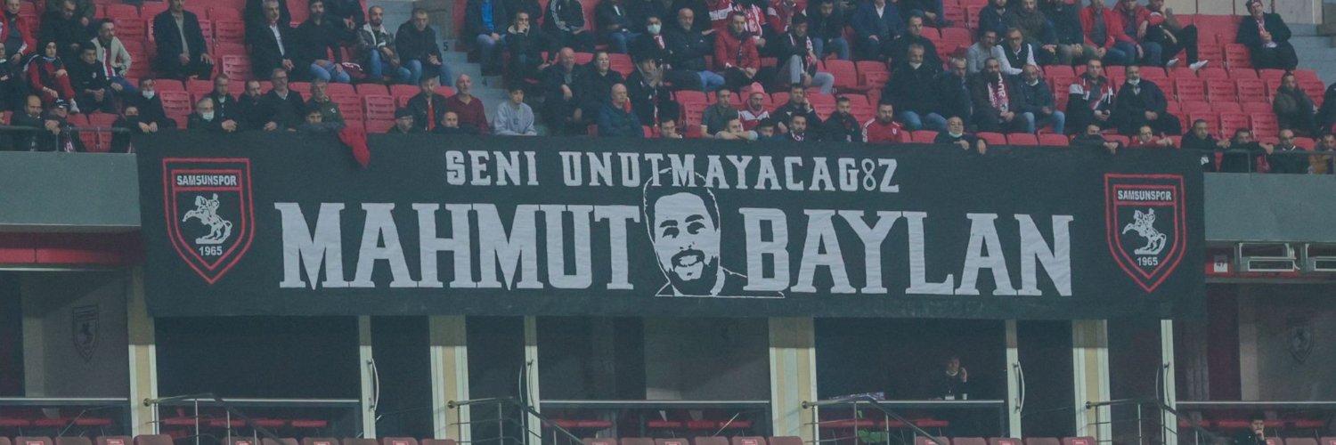 İsmet Menteşe🔴⚪'s banner