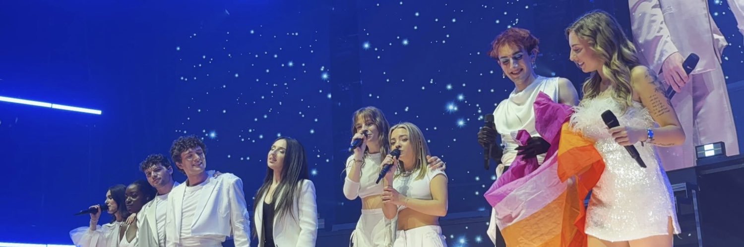 eloïse 🧜‍♀️'s banner