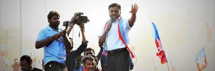 LIVE Karthik's banner