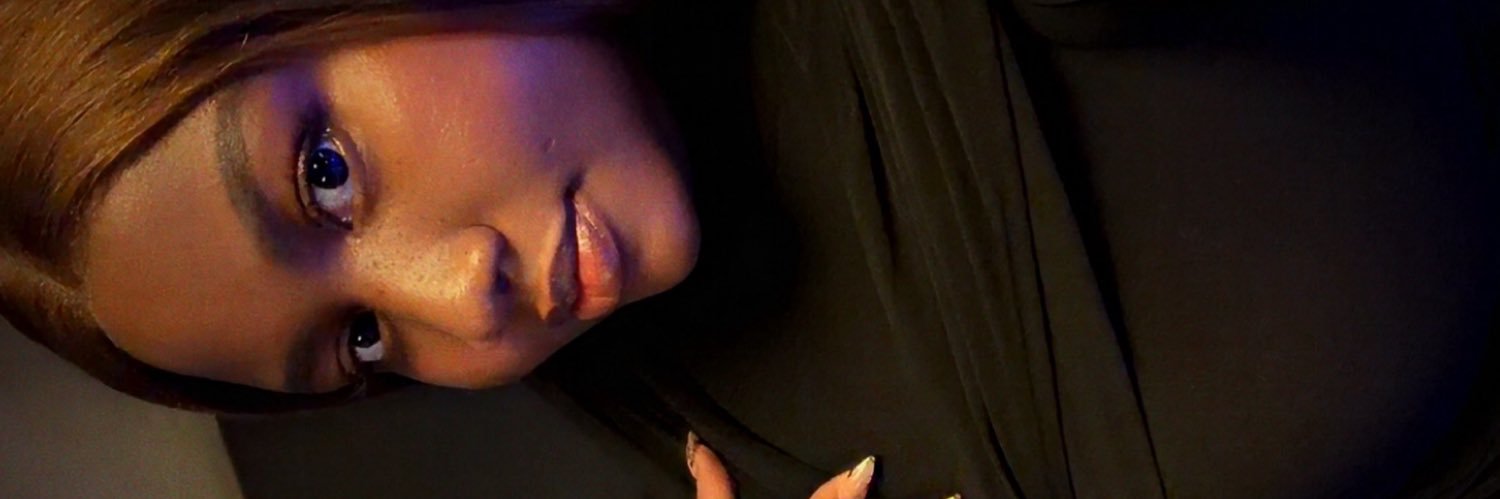 La’beautique herself's banner