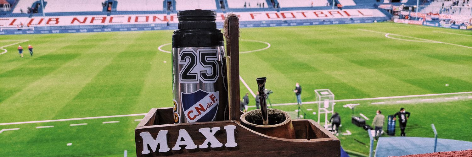 Maxi's banner