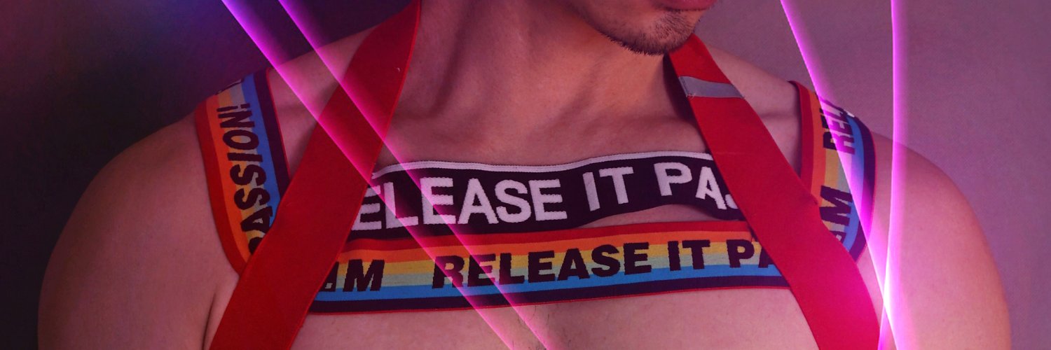 Captainrainbowxoxo's banner