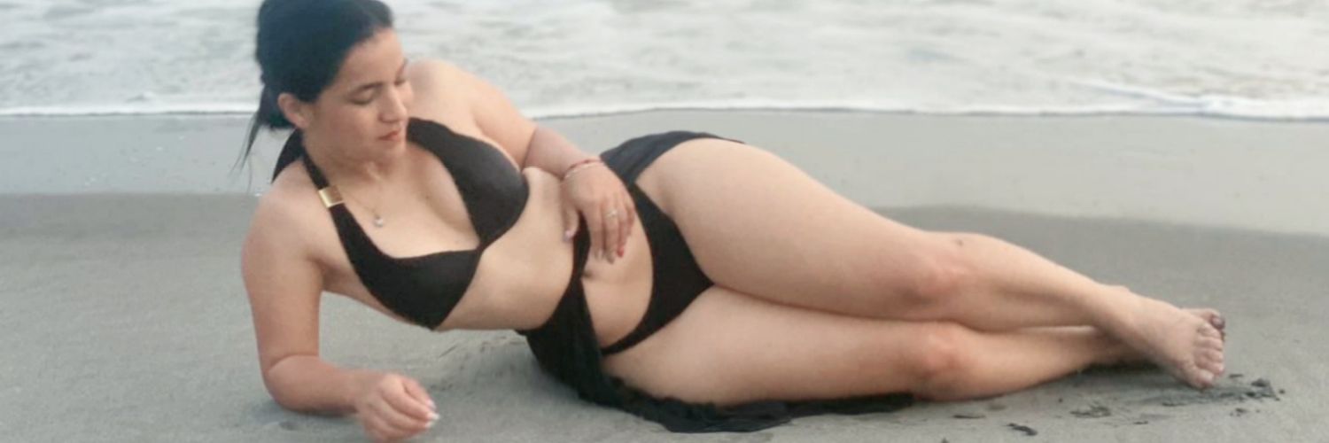 Carolina Reyes's banner
