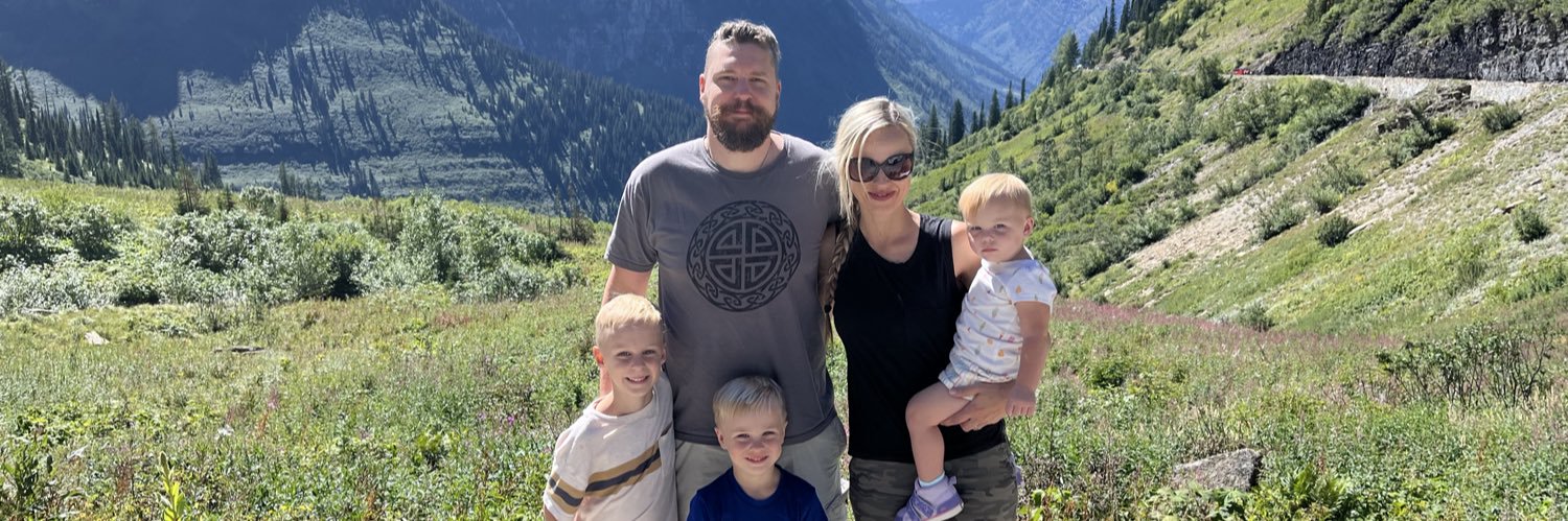 Henrik ⨁ 🇸🇪 🇺🇸 ᛉ ᛏ ᛟ's banner