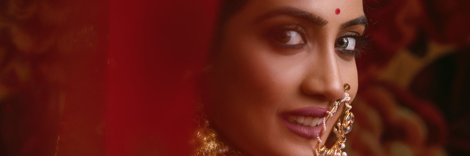 Amika Shail's banner