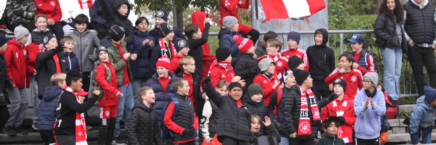 Karlbergs Bollklubb's banner