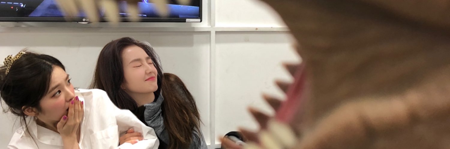 𝙋𝙪𝙧𝙥𝙡𝙚 -'s banner