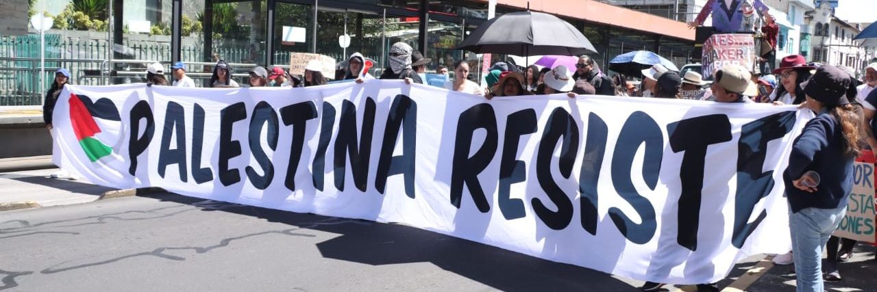 Ivonne Amores's banner