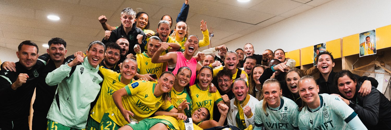 FC Nantes Féminines's banner