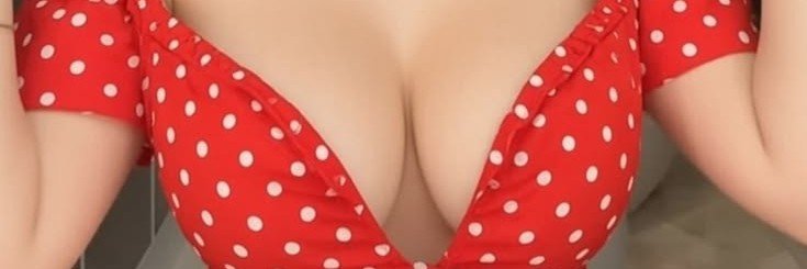 خديجة🍒's banner