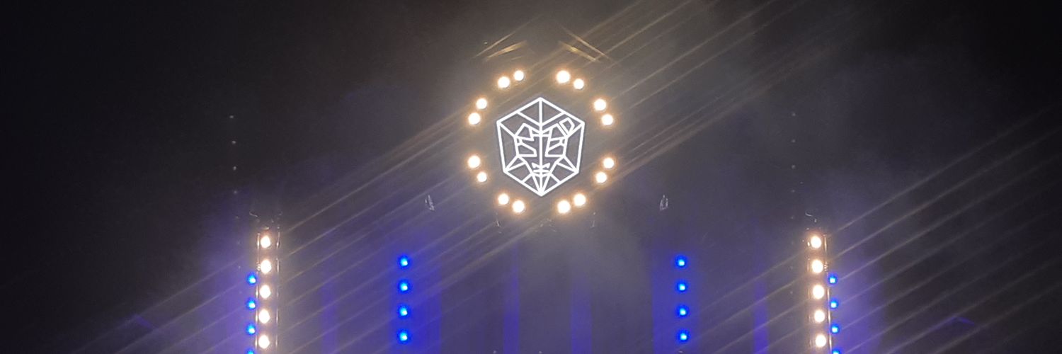 Leah♡+x's banner