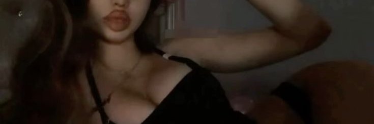 𝒮𝒜𝑅𝒜𝐻's banner