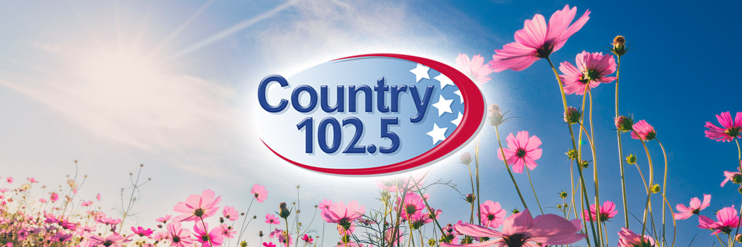 Country 102.5's banner