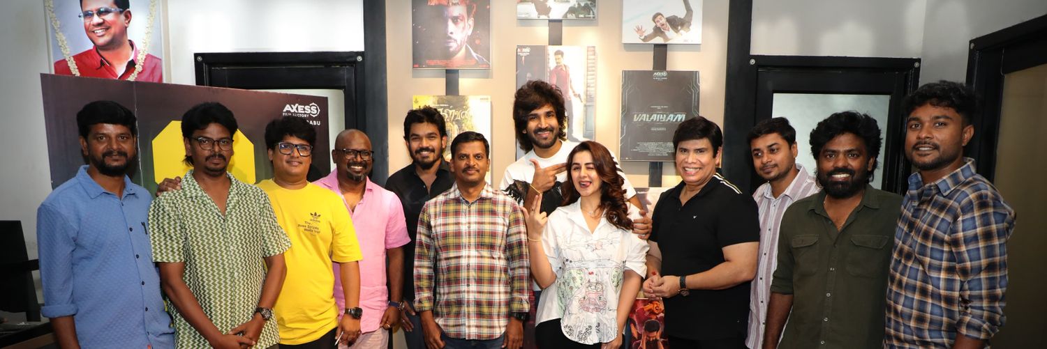 Aadhi🎭's banner