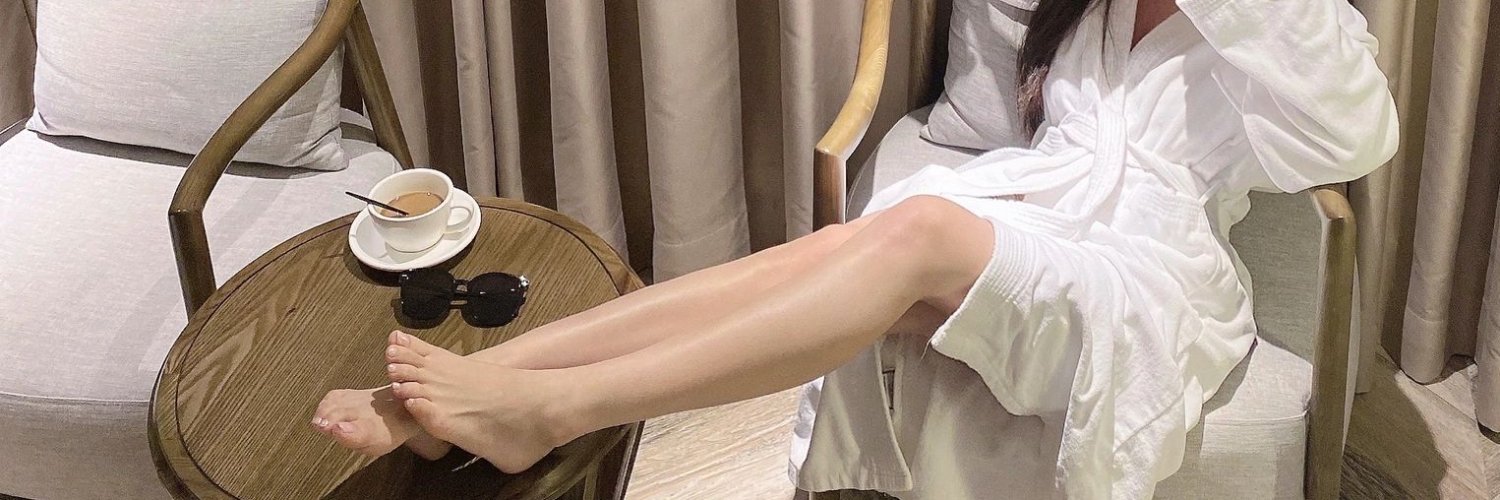 原味🌷萝莉小祖宗🍓羞辱狗🌸's banner