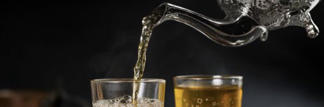 Sue Ellen 🍷🥃's banner
