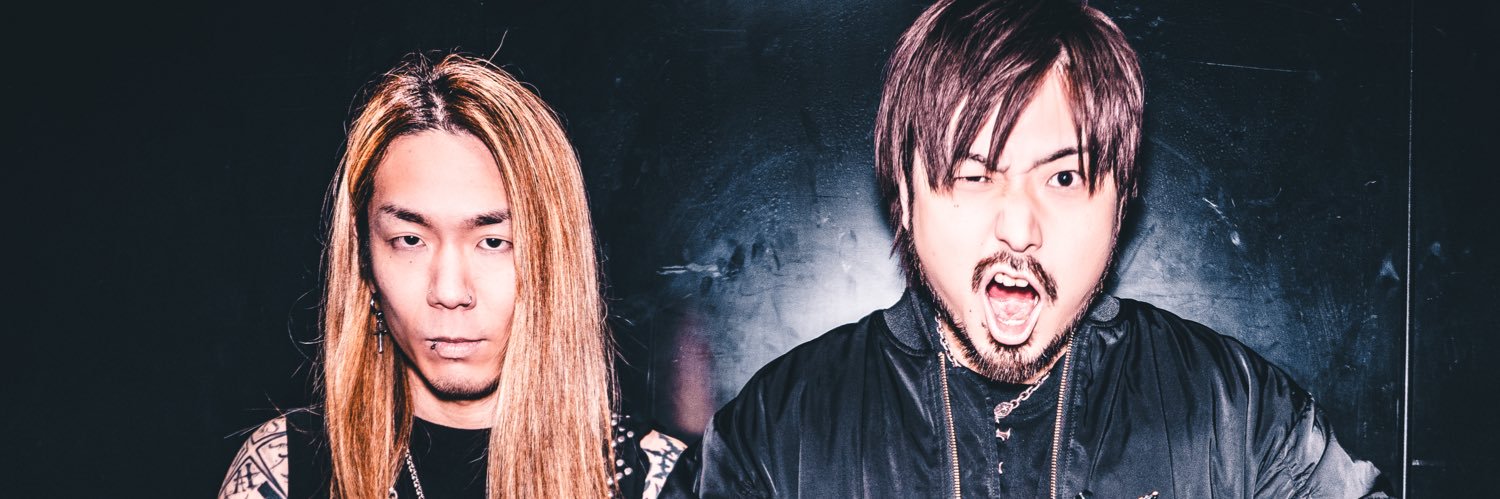 Unveil Raze / Official's banner