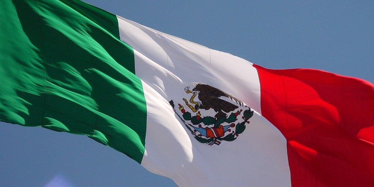 Benjamín Gil's banner