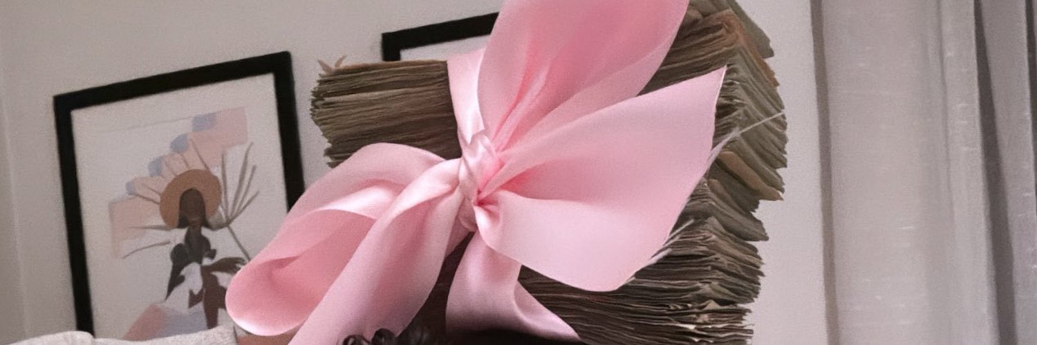 𝓙𝒖𝒊𝒄𝒚𝒚𝒚 𝓙 🎀's banner