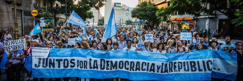 La Solano Lima's banner