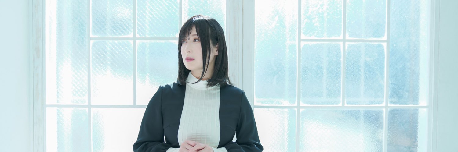 高森奈津美's banner