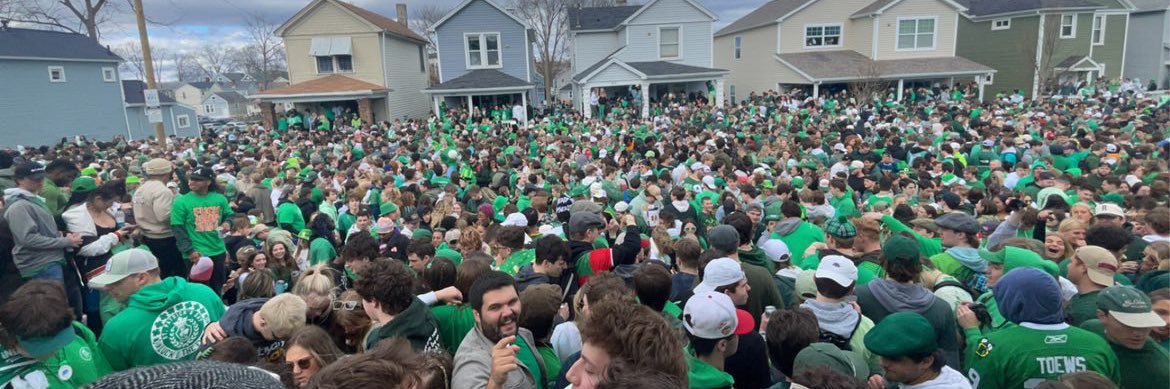 Barstool Flyers ✈️'s banner