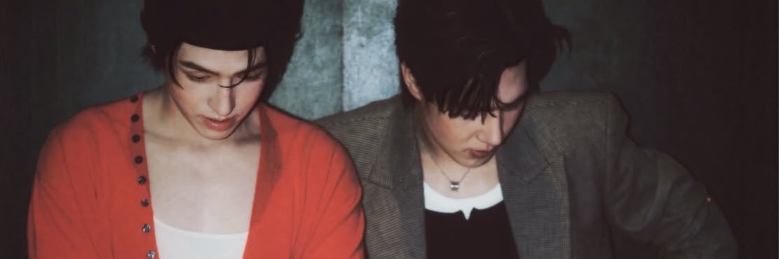 к's banner