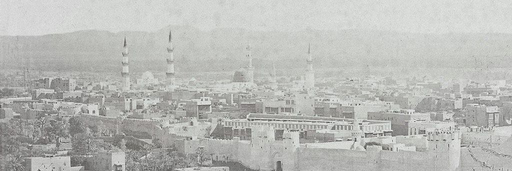 ابن بذال's banner