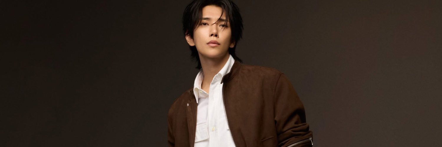 🌙's banner