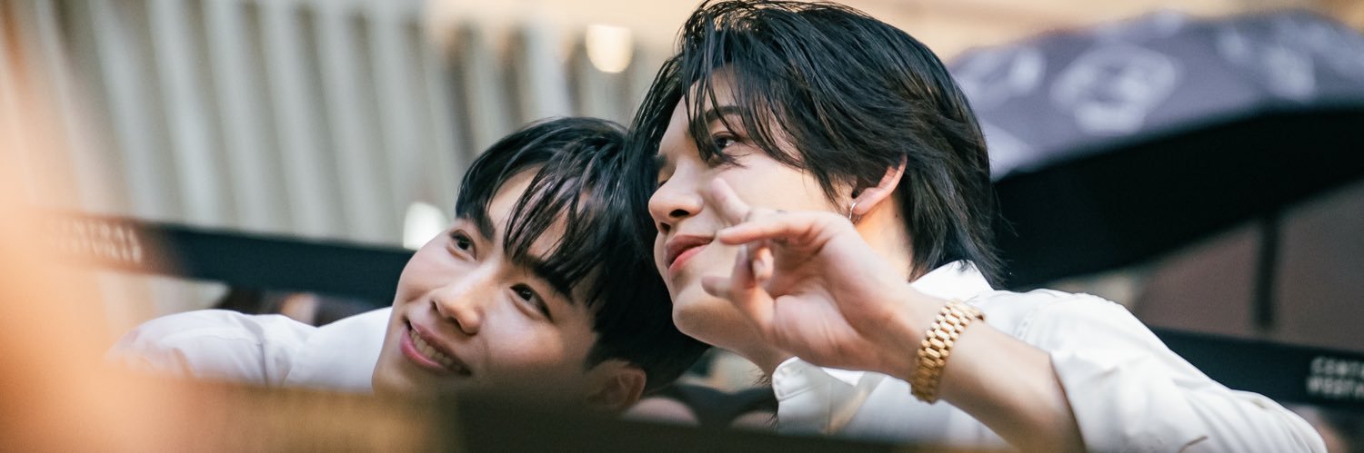 𝐰 𝐨 𝐧 𝐝 𝐞 𝐫 𝐰 𝐚 𝐫's banner